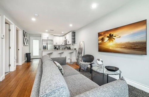 Tampa Heights Apartment | Grand Oaks Terminal in the Heights