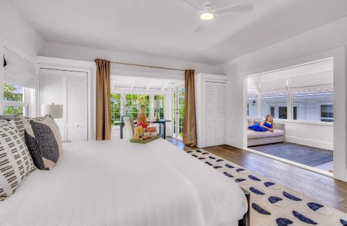 Old Northwood House | Grand Residence Heated Pool Beach Proximity Emerald Key RESlDENCES