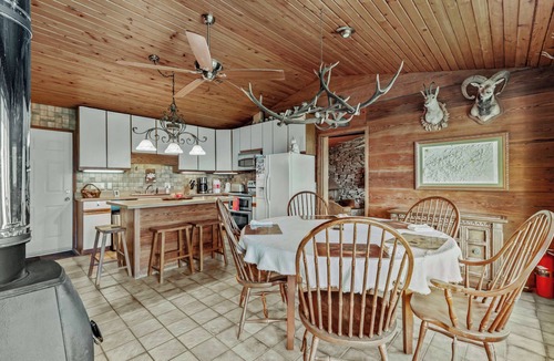 Cullowhee House | GrandView @ Smoky Ridge: Stunning Mtn Views, Large Deck & Windows | Pet Friendly