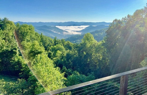 Cullowhee House | GrandView @ Smoky Ridge: Stunning Mtn Views, Large Deck & Windows | Pet Friendly
