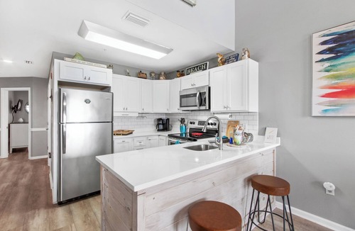 Orange Beach Condo | Great Ocean View from Balcony
