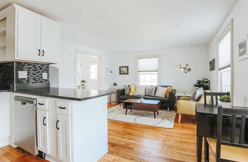 Staunton House | Green on New