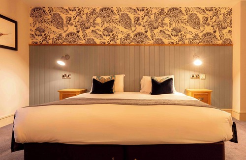 Knowle Sands Hotel | Greswolde Arms Hotel by Chef and Brewer Collection
