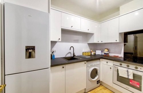 Leith Apartment | GuestReady - Spacious 2BR in Leith