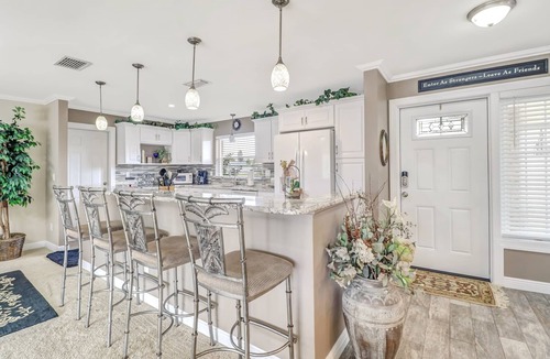 Caloosahatchee House | Gulf Access Paradise: Sunshine, Pool & Perfect Location