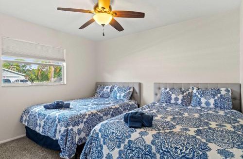 Palmetto House | Gulf Coast Getaway Pool Mini Putt Fenced Yard