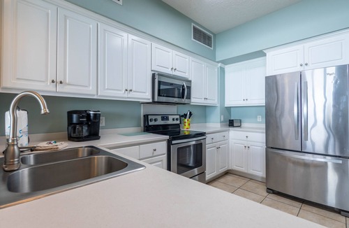 Panama City Beach Condo | Gulf Crest 2 BR 9th Floor *Beach Chairs Included*