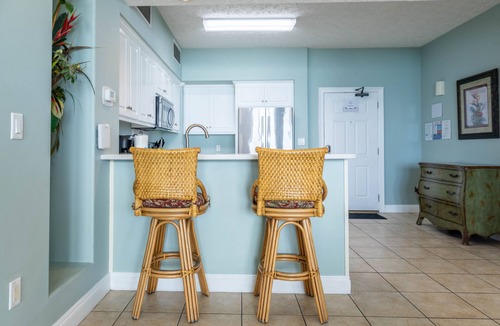 Panama City Beach Condo | Gulf Crest 2 BR 9th Floor *Beach Chairs Included*