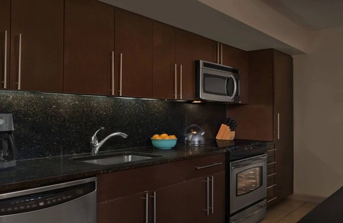 Marco Island Resort | Gulf Front - 3 Bedroom - Marriott's Crystal Shores - Full Resort Access