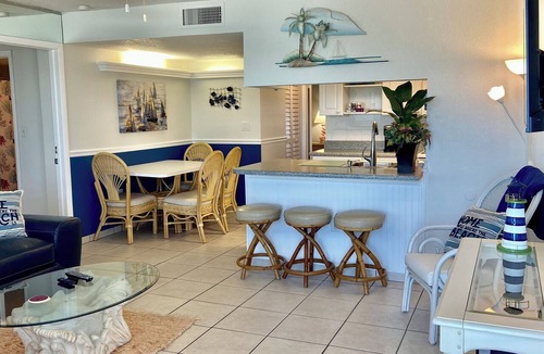 Sunset Beach Condo | GULF FRONT SUNSETS 2BR/2B TREASURE ISLAND SUNSET BEACH