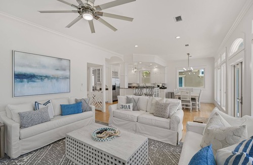 San Juan House | Gulf Front Updated Coastal Home 1 mile from Seaside