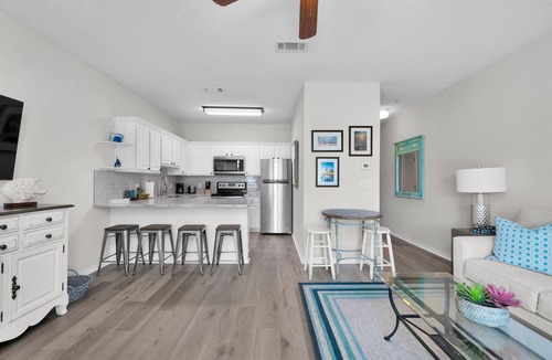 Crystal Shores Condo | Gulf Views * Steps to the Beach * Private Patio