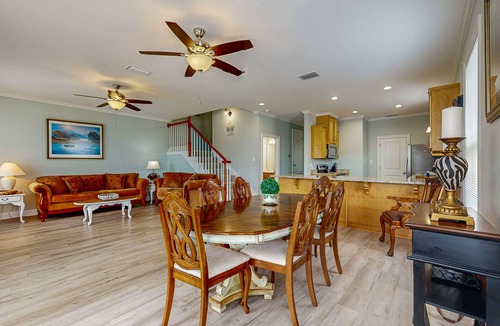Audubon Place House | Gulfview duplex with panoramic views, large balcony, and internet