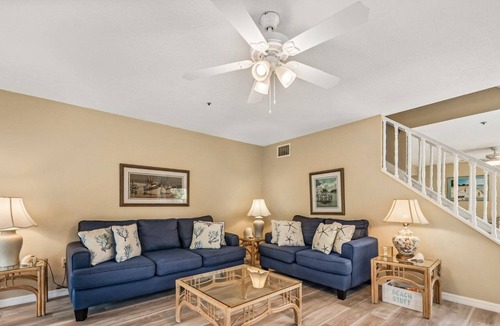 Boca Grande House | H-2740 Shore Lane by RedAwning