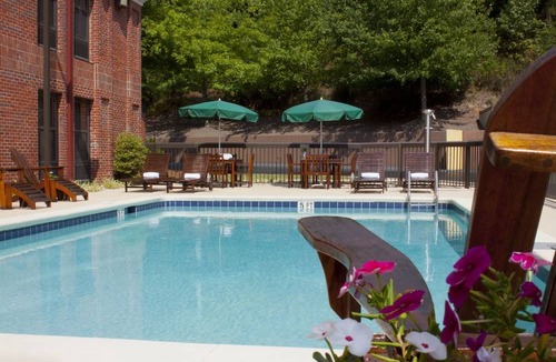 Buford Hotel | Hampton Inn Atlanta-Mall of Georgia