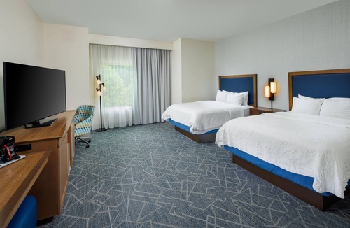 Asheville Hotel | Hampton Inn & Suites Asheville Biltmore Village