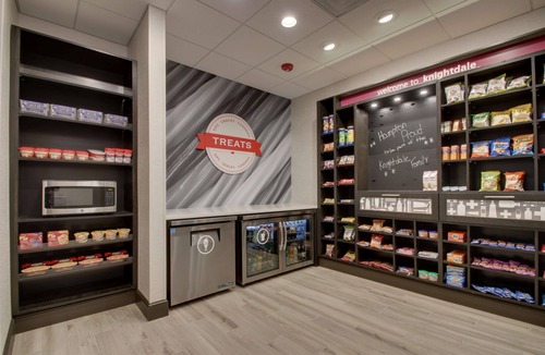 Southeast Raleigh Hotel | Hampton Inn & Suites Knightdale Raleigh
