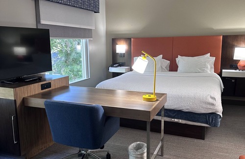Tallahassee Hotel | Hampton Inn & Suites Tallahassee I-10/Thomasville Road, FL