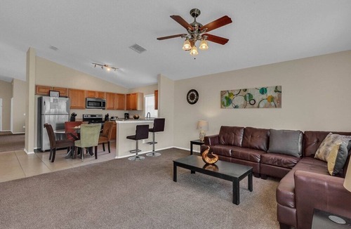 Davenport Villa | Hampton Lakes - Contemporary 4 bedrooms home with game room