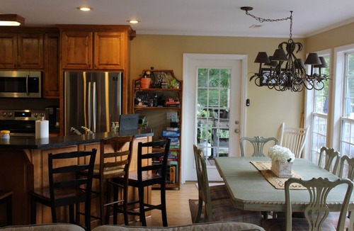 Arley House | Hannah's Hideaway-3 Miles To Stores, Restaurants, Sleeps 16, No Steps To water!