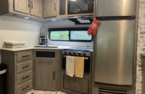 Theodore House | Happy Campers Wanted 😀