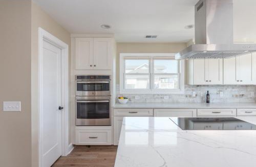 Beachwalk House | Harbor Haven - Right across from Beach Access