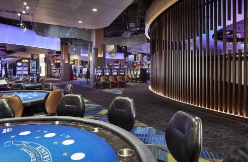 Cherokee Hotel | Harrah's Cherokee Casino Resort - A Caesars Rewards Destination