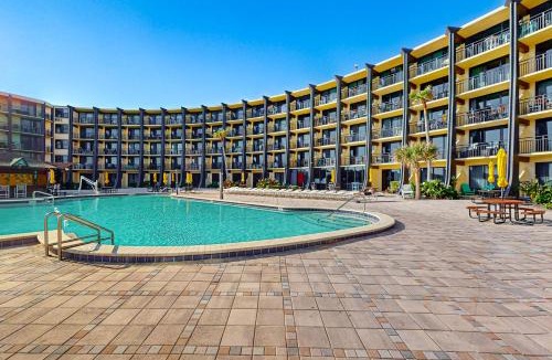 Daytona Beach Shores Apartment | Hawaiian Inn 322