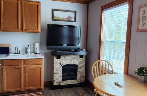 Crawfordville House | Hawks Nest Loft, A rustic but cozy upstairs barn loft, No Cleaning fees.