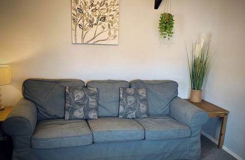 Saint Gennys Cottage | Hawthorn
