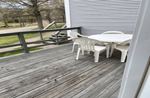 Benton House | Head line Big Bear Resort on Kentucky lake 5