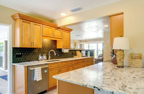 Englewood House | Heated Pool! Extended Stay 4 Mi to Manasota Beach