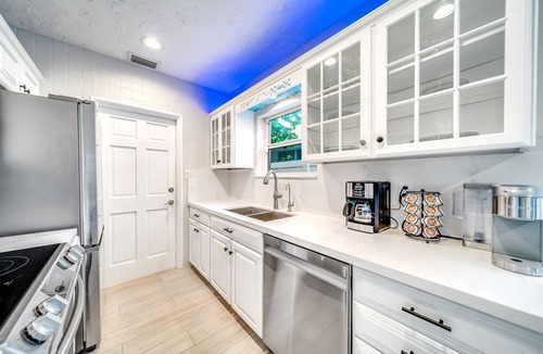 Lauderdale Beach House | Heated Pool+Hot Tub! Walk To Beach & Shops!