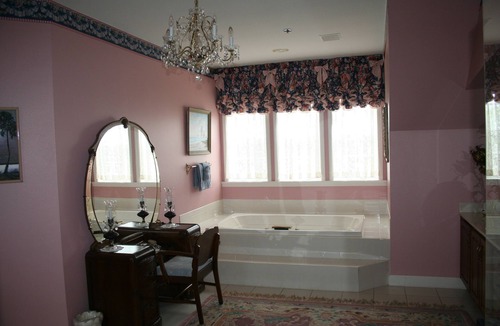 Mount Dora Bed & Breakfast | Heron Cay Lakeview Bed & Breakfast Inn