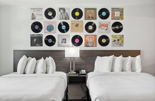 Nashville Hotel | Hillside Crossing Nashville