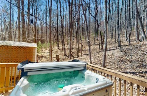 Franklin House | Hillside Hideaway