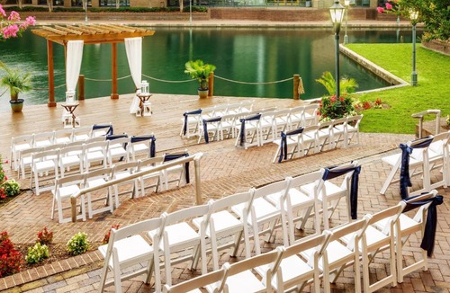 University Place Hotel | Hilton Charlotte University Place