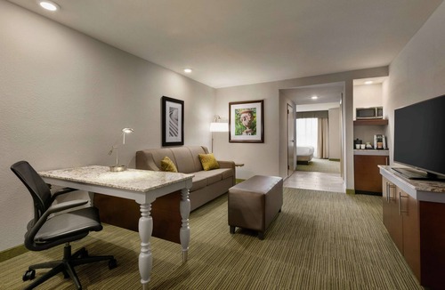 Statesville Hotel | Hilton Garden Inn Statesville