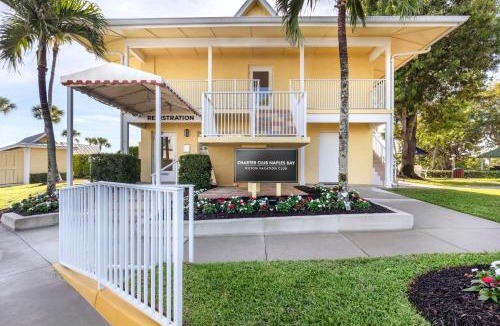 Old Naples Resort | Hilton Vacation Club Charter Club Naples Bay