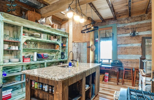 Waverly House | Historic Cabin with Panoramic Kentucky Lake Views