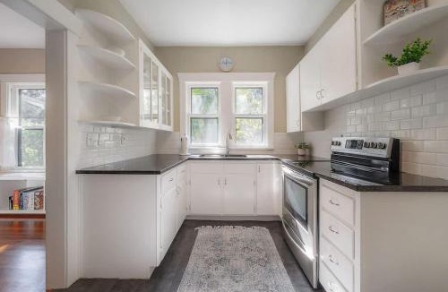 Seminole Heights House | Historic & Cozy Bungalow by Downtown