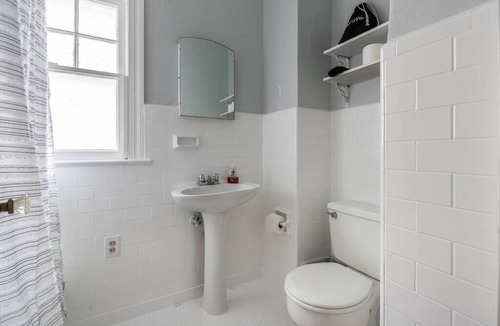 Lake Eola Heights Apartment | Historic district of Lake Eola | Orlando| Parking
