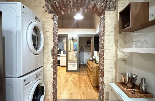 Downtown Knoxville Condo | Historic Luxury Condo in Knoxville Old City downtown