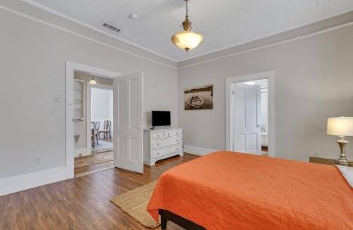 Statesboro House | Historic Southern Home - close to downtown and GSU