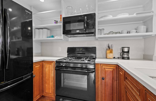 Fort Pierce Apartment | Historic & Stylish 1-Bedroom Apartment in the Heart of Downtown Fort Pierce