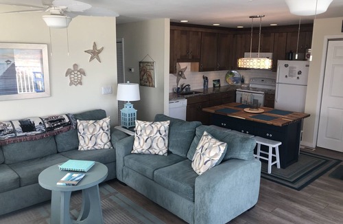 Carolina Beach Condo | Hogan's Place Oceanfront Offers Spectacular View and Completely Renovated Unit