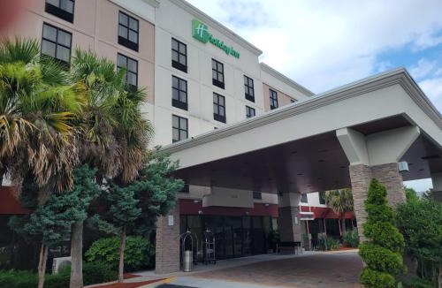 Northlake Hotel | Holiday Inn Atlanta-Northlake by IHG