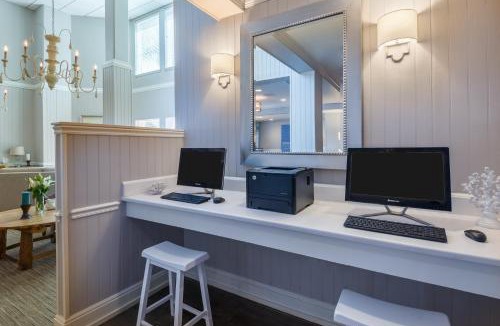 Fairhope Hotel | Holiday Inn Express Fairhope - Point Clear by IHG