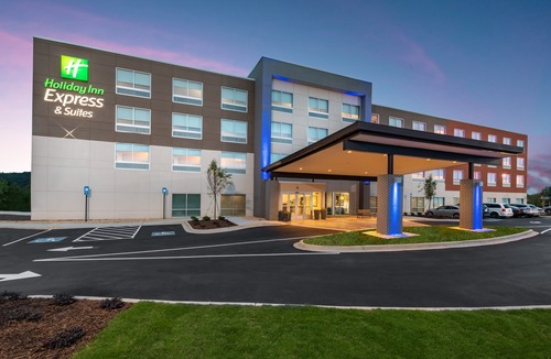 Gainesville Hotel | Holiday Inn Express & Suites Gainesville - Lake Lanier Area, an Ihg Hotel