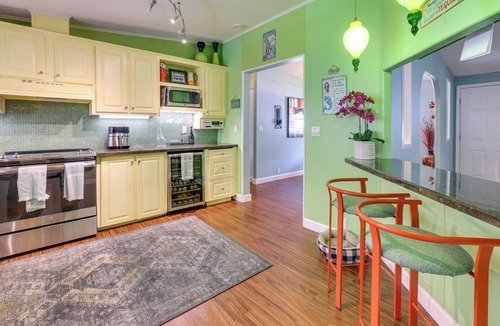 Naples House | Home w/Lanai: 10 Mi to Beach & Old Naples!